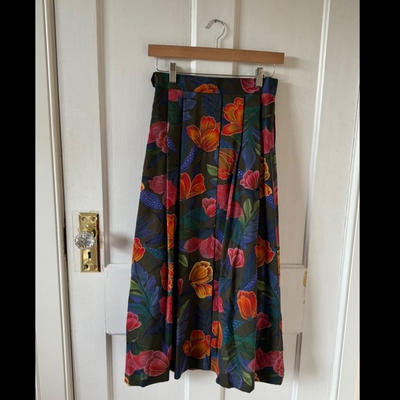 Vintage Geiger Floral Pleated Fully Lined Maxi Skirt 100% Wool Size 36 (US 6) - Picture 4 of 7